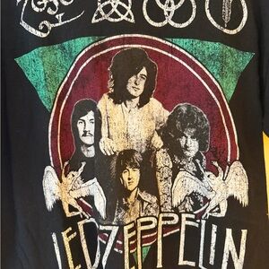Men's - Led Zeppelin Graphic T-Shirt - med/large